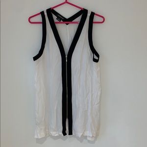 Trouve zipper detail blouse